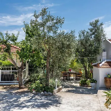 Skopelos Amigdalia *