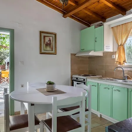 Skopelos Amigdalia * Panormos (Skopelos)