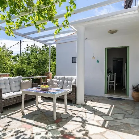 Skopelos Amigdalia * Panormos (Skopelos)