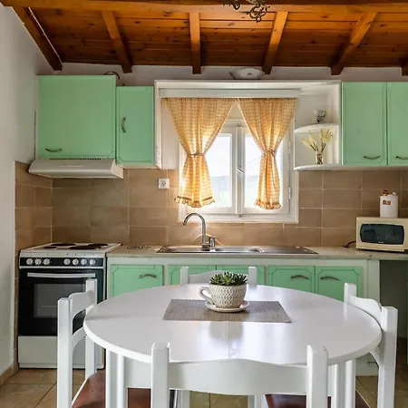 Amigdalia Skopelos stad